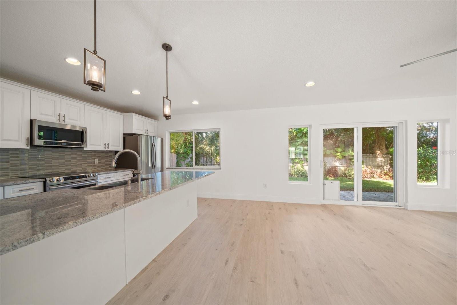 SHIRLEY MANOR SUB - Residential