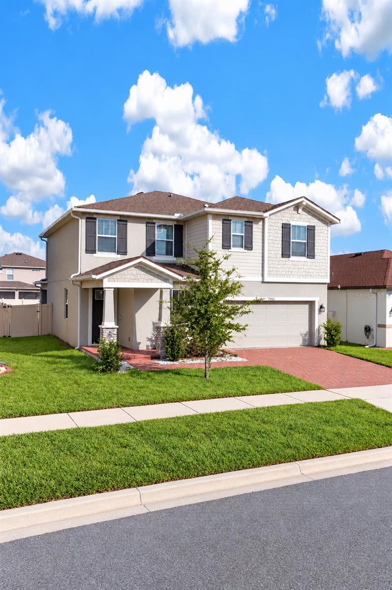 Casas a venda 1 - Jen Dantas 2960 ANGELONIA THORN WAY