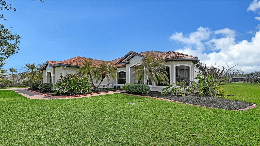 Photo of 16736 4th Avenue NE, Bradenton, FL 34212 (MLS # A4684022)