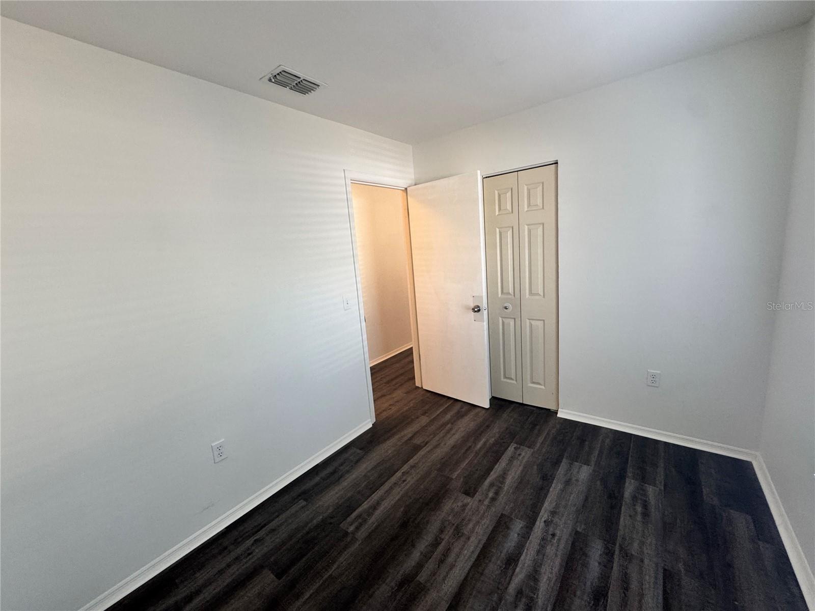 LADY LAKE APRIL HILLS - Residential Lease