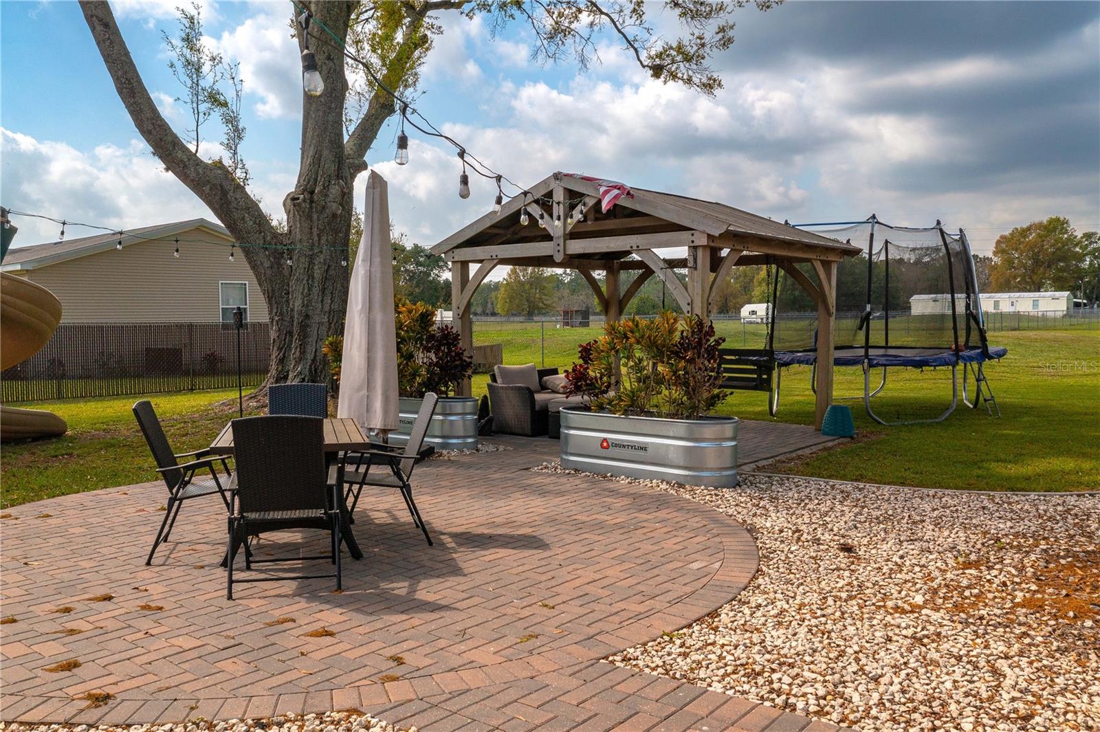 ACREAGE - Residential