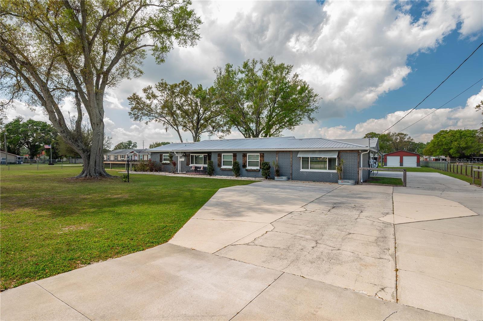 ACREAGE - Residential