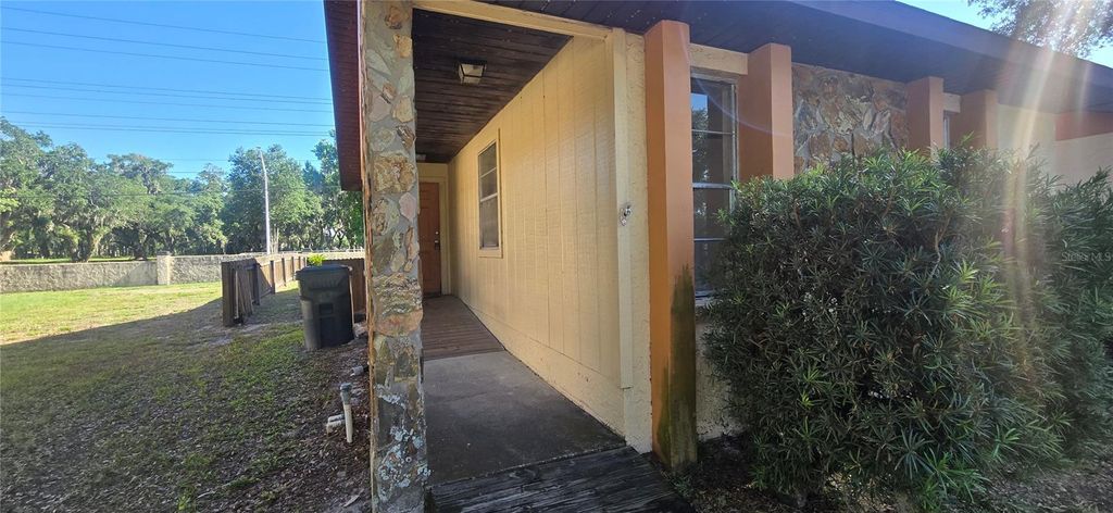 Photo of 849 Cimarron Court, Lakeland, FL 33813 (MLS # L4961627)