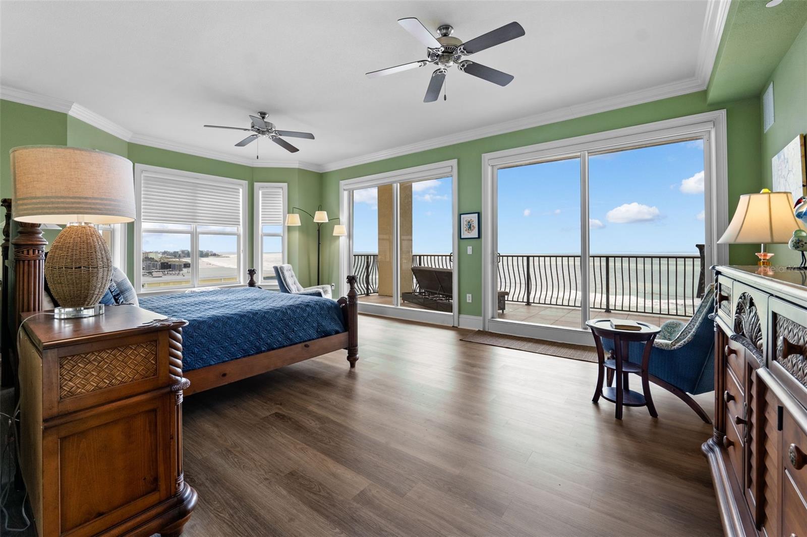 BELLARTE ON THE GULF CONDO RESIDENCE - Residential