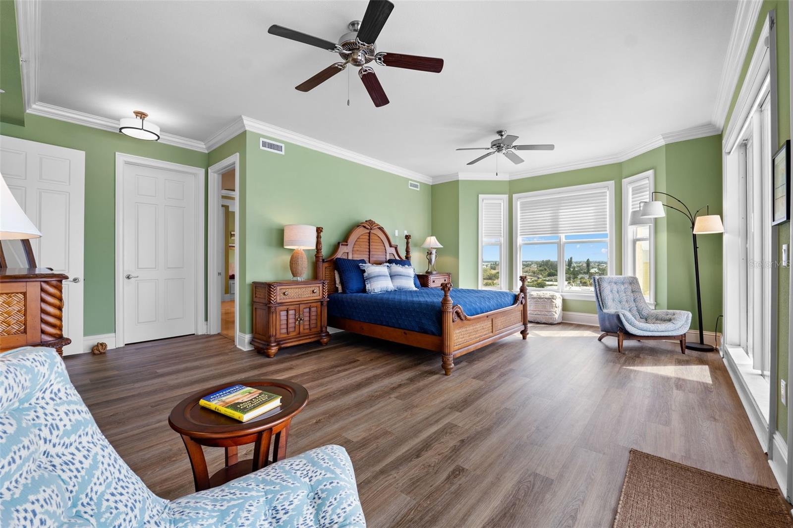 BELLARTE ON THE GULF CONDO RESIDENCE - Residential