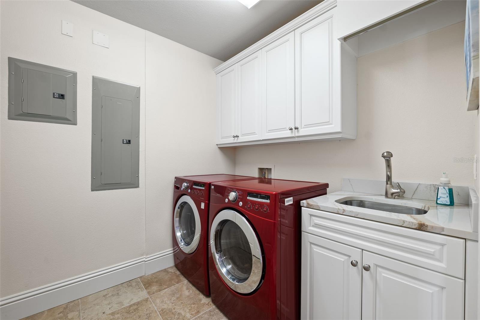 BELLARTE ON THE GULF CONDO RESIDENCE - Residential