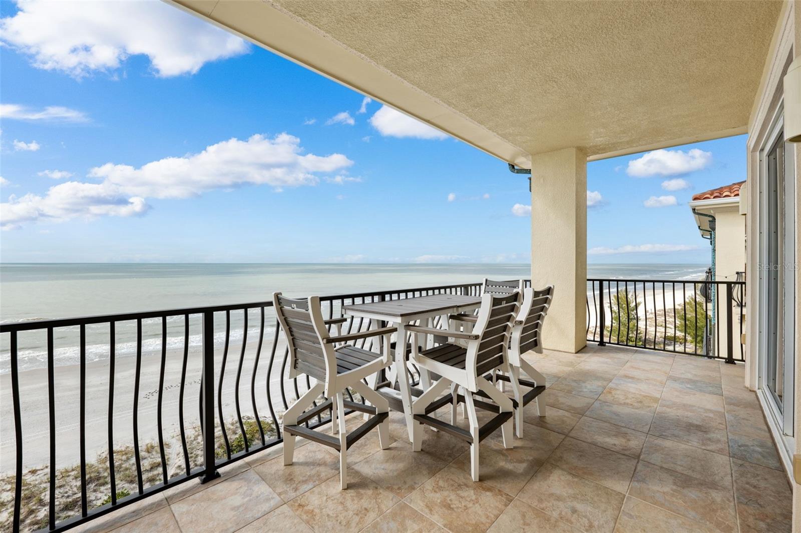 BELLARTE ON THE GULF CONDO RESIDENCE - Residential