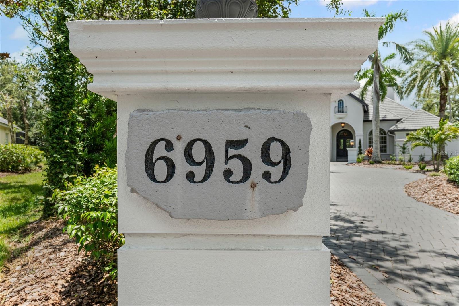 6959 WESTCHESTER CIRCLE
