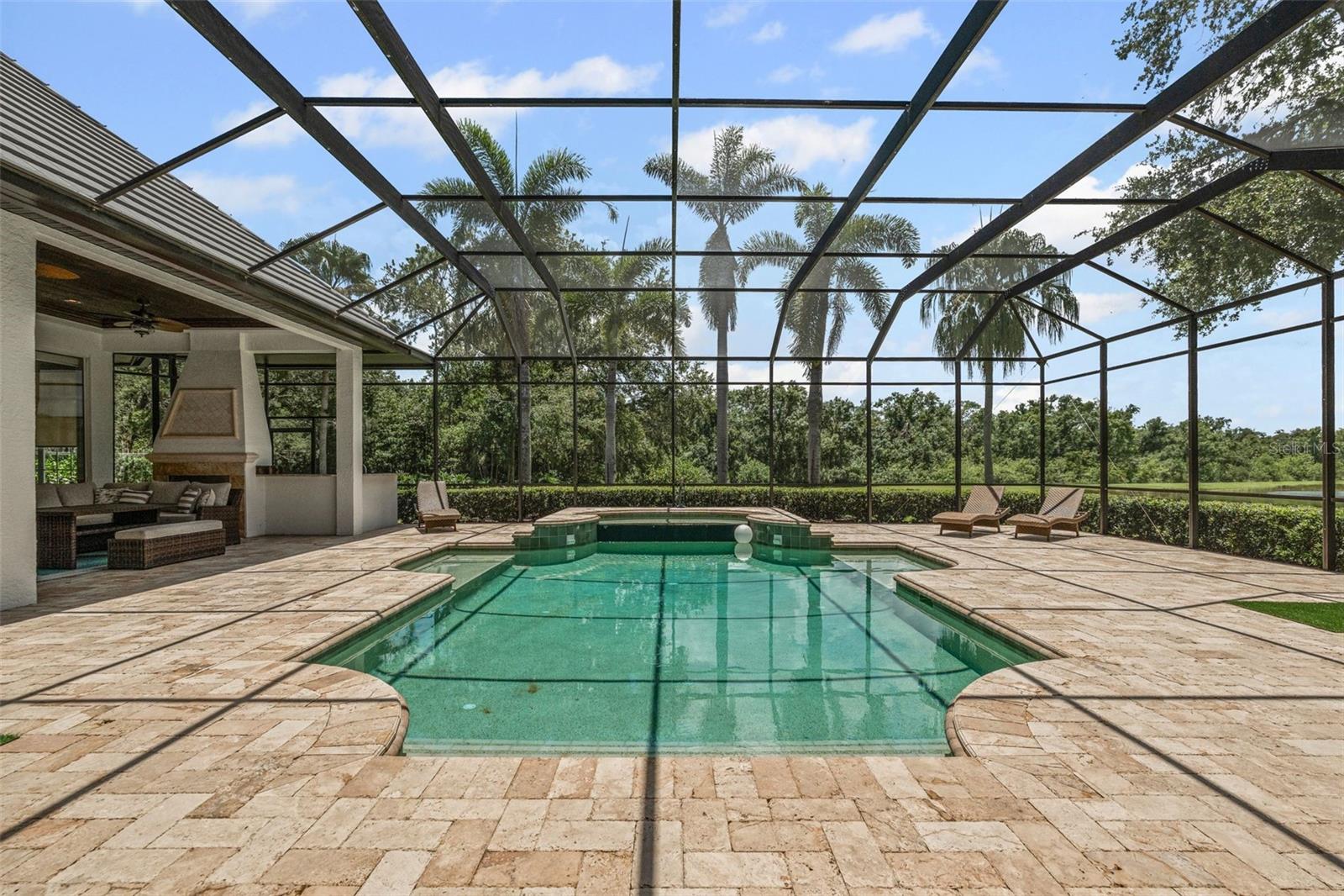 LAKEWOOD RANCH COUNTRY CLUB - Residential