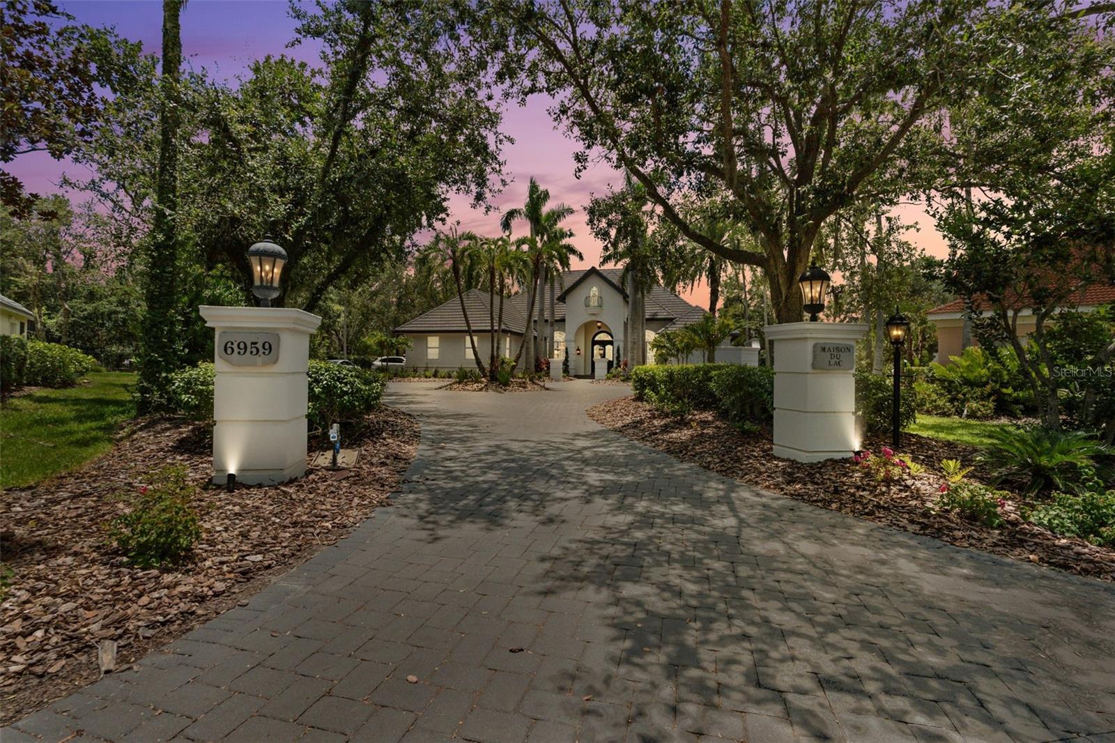 LAKEWOOD RANCH COUNTRY CLUB - Residential