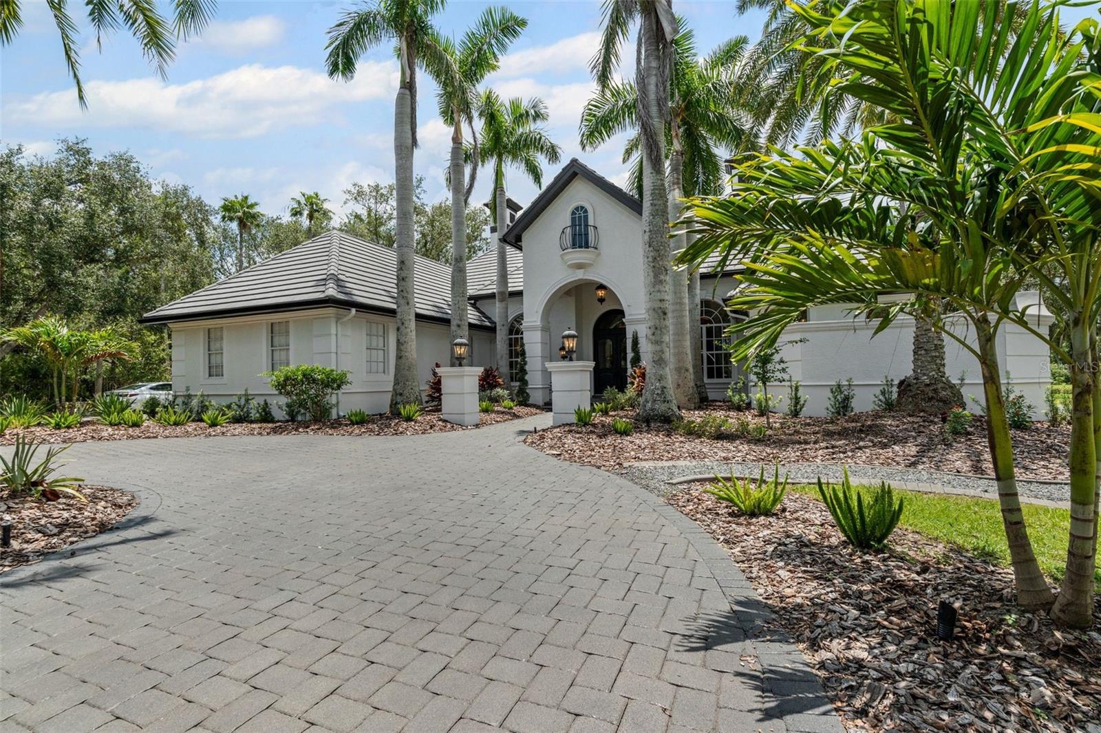 6959 WESTCHESTER CIRCLE
