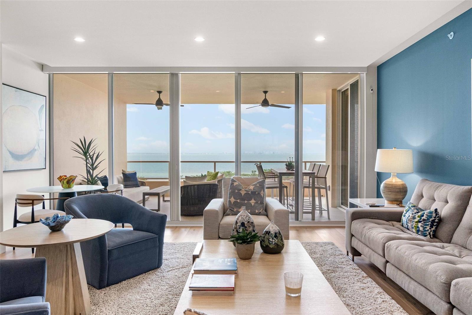 GRAND BAY - Residential