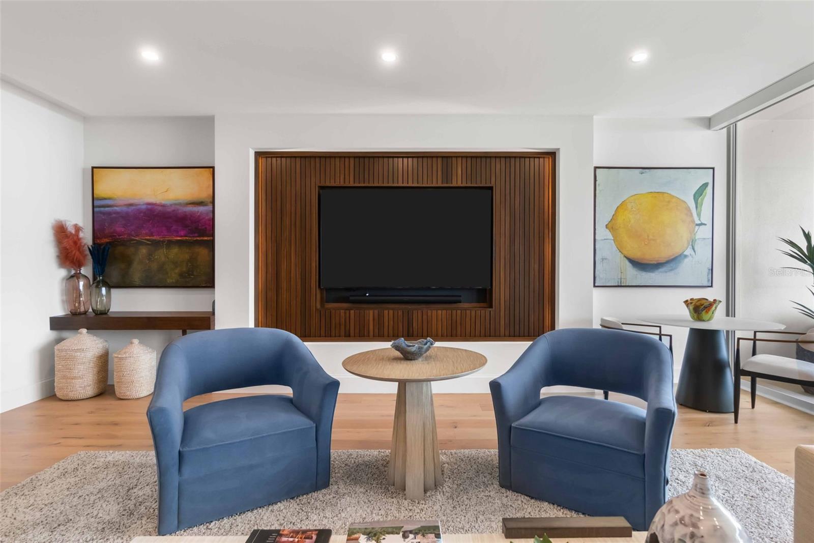 GRAND BAY - Residential