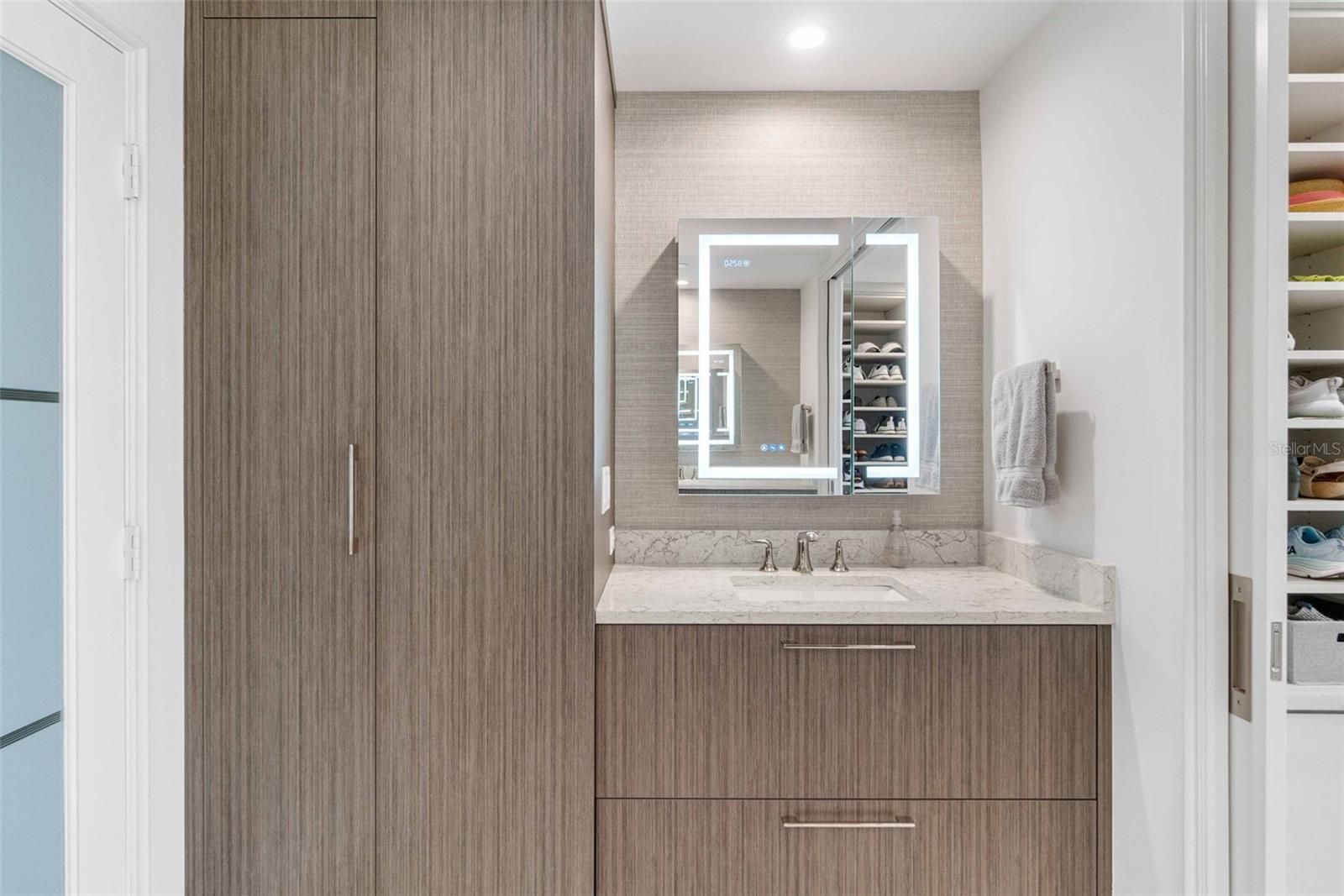 GRAND BAY - Residential