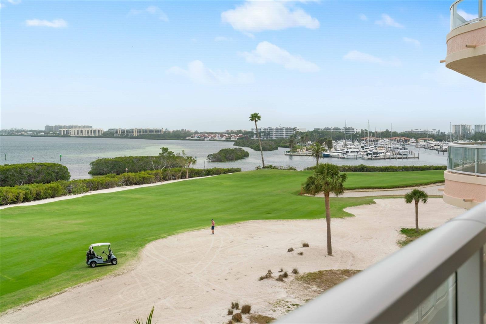 GRAND BAY - Residential