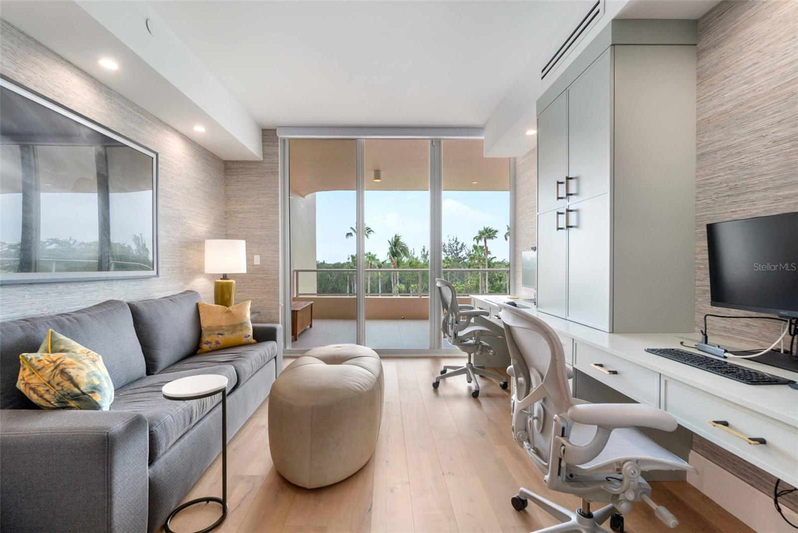 GRAND BAY - Residential