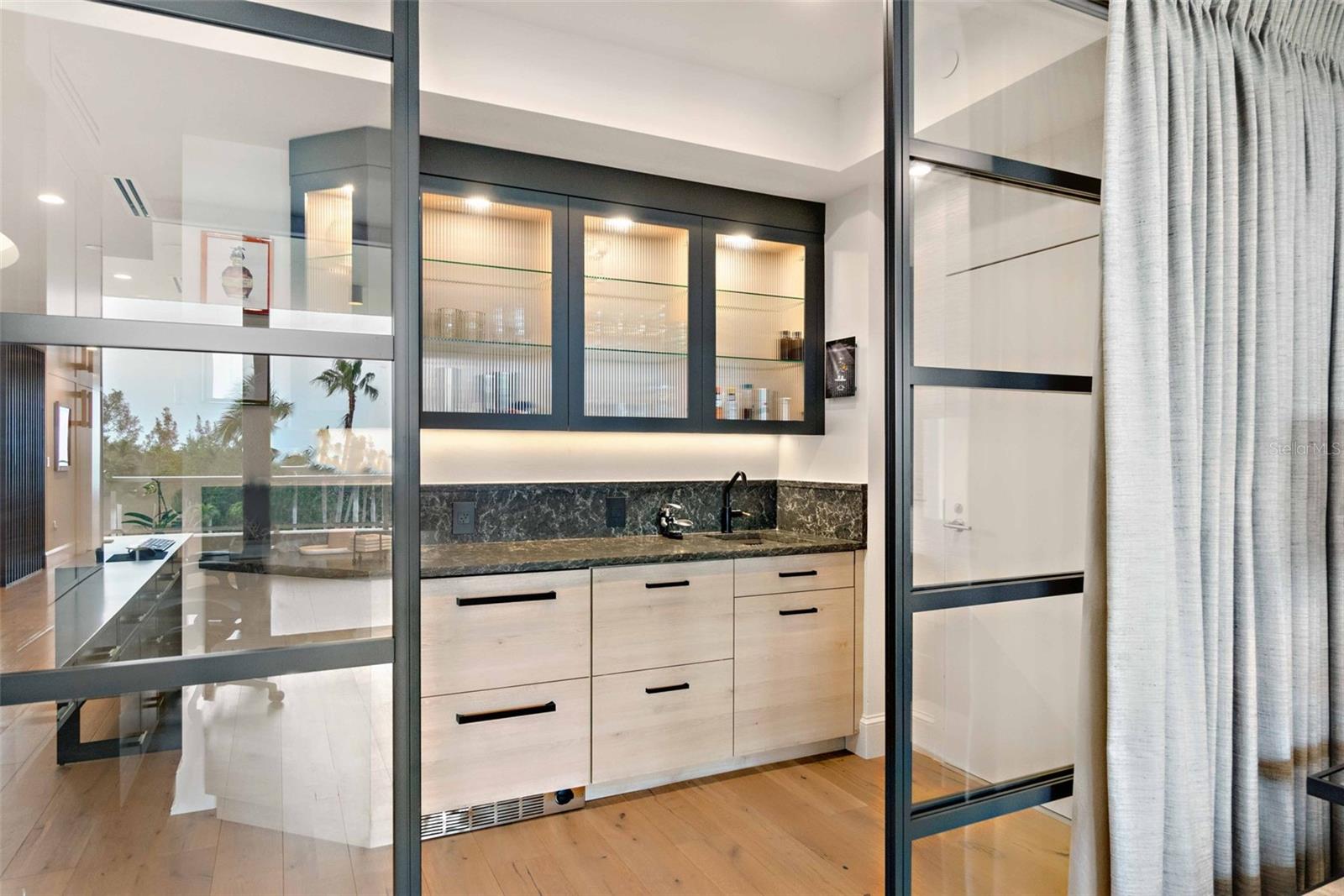 GRAND BAY - Residential