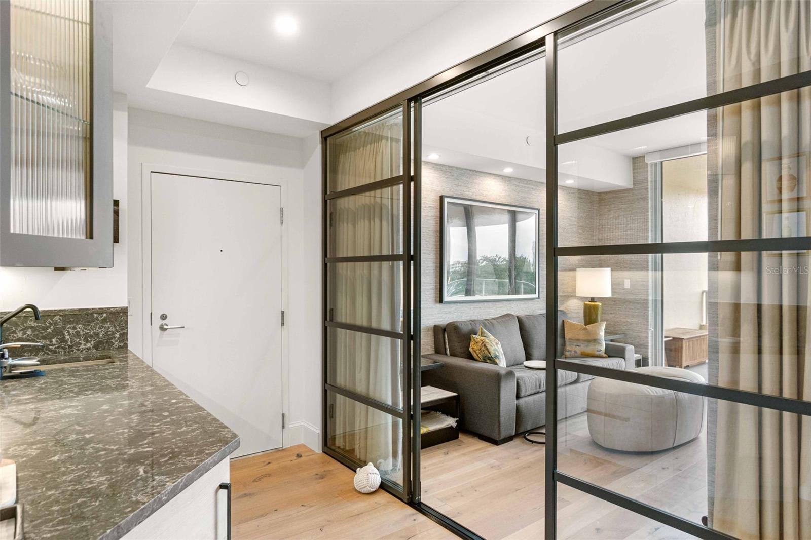 GRAND BAY - Residential