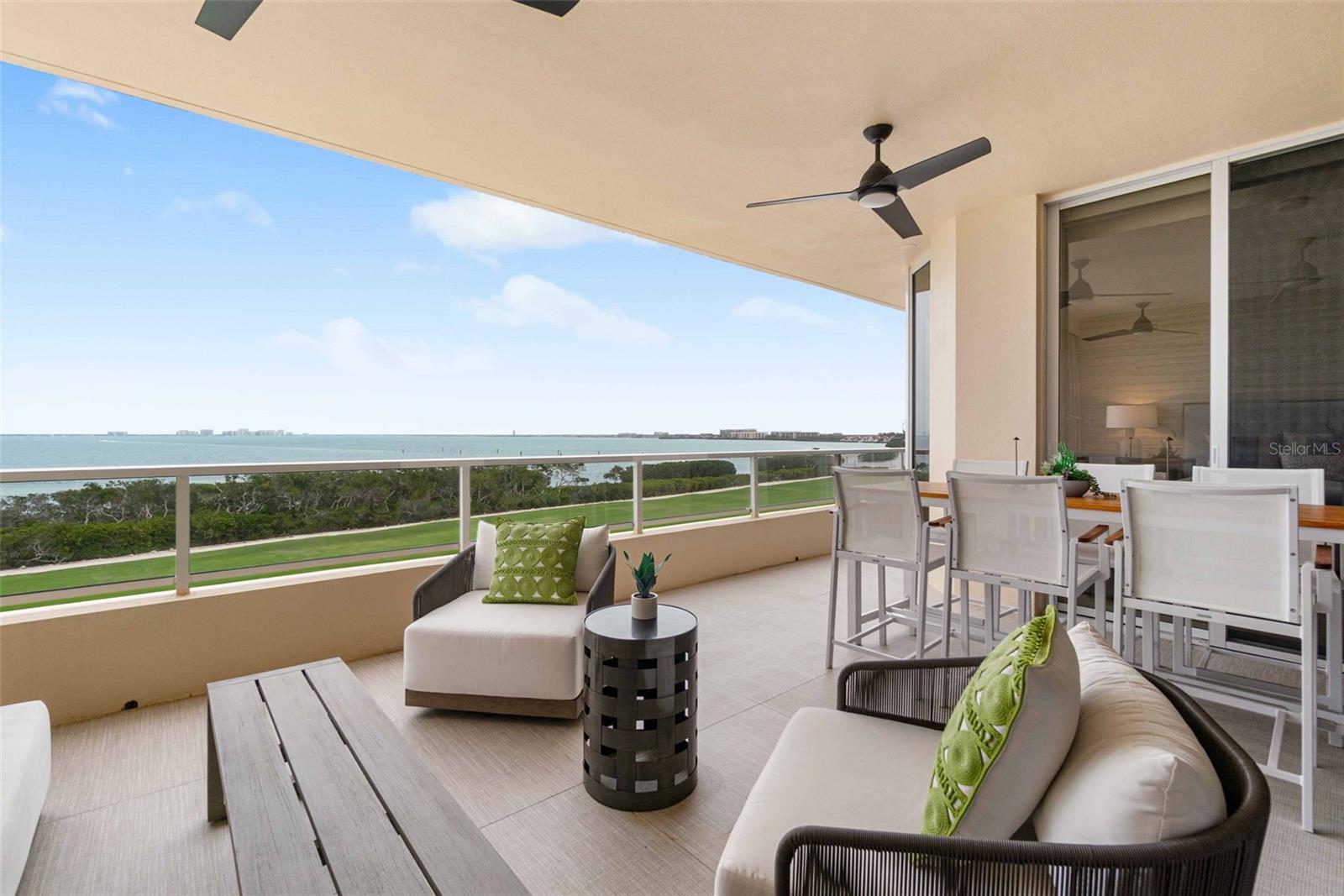 GRAND BAY - Residential