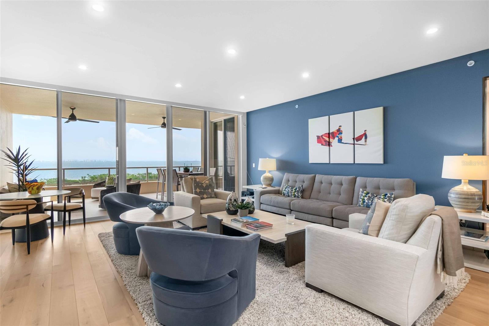 GRAND BAY - Residential