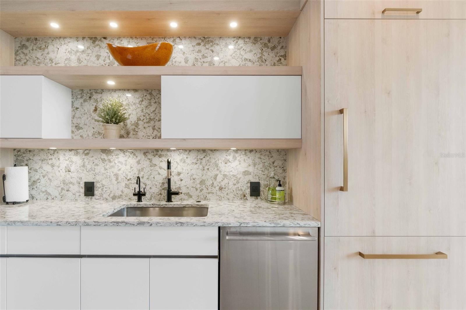 GRAND BAY - Residential