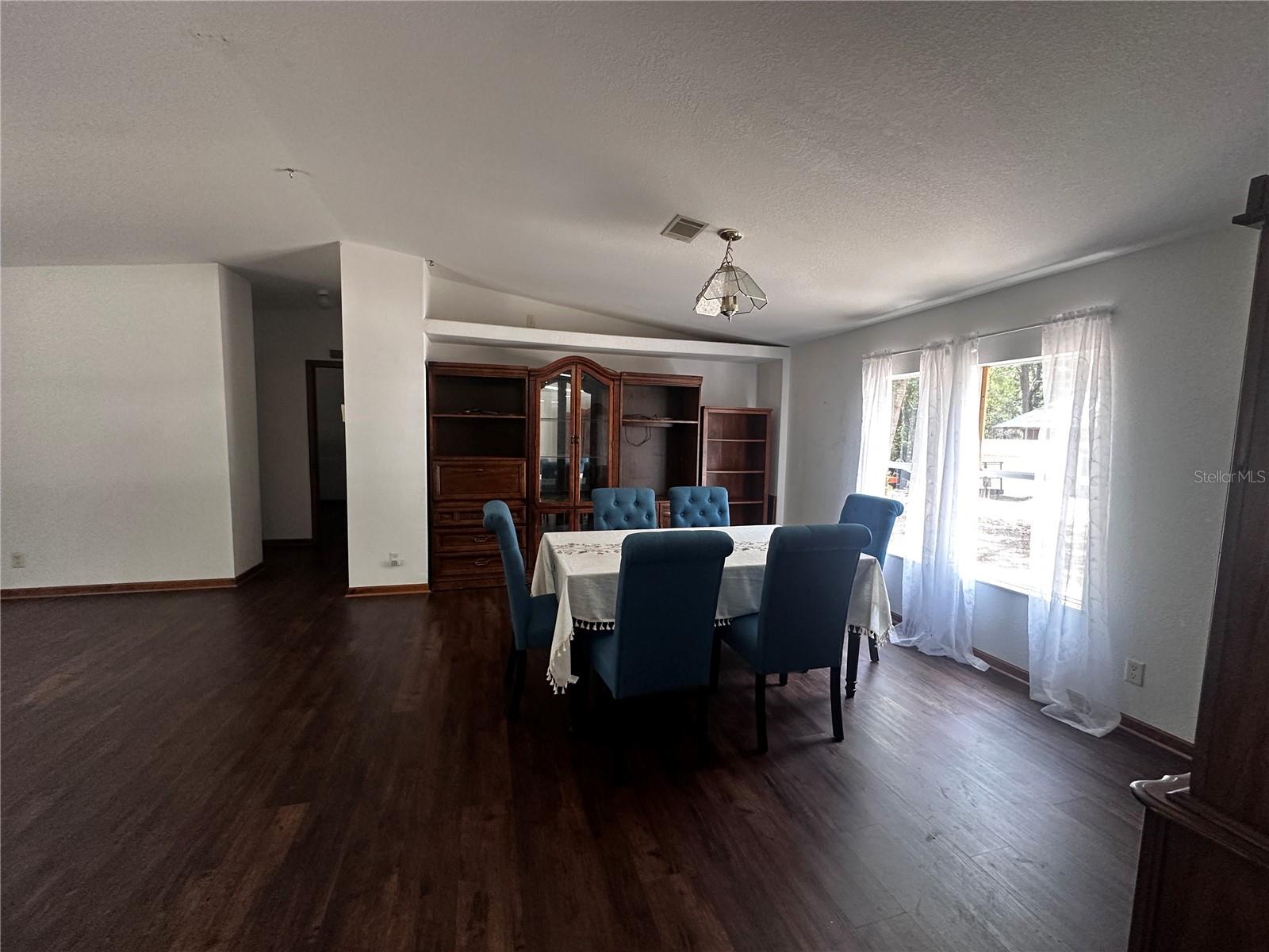 LAKE TROPICANA RANCHETTES - Residential