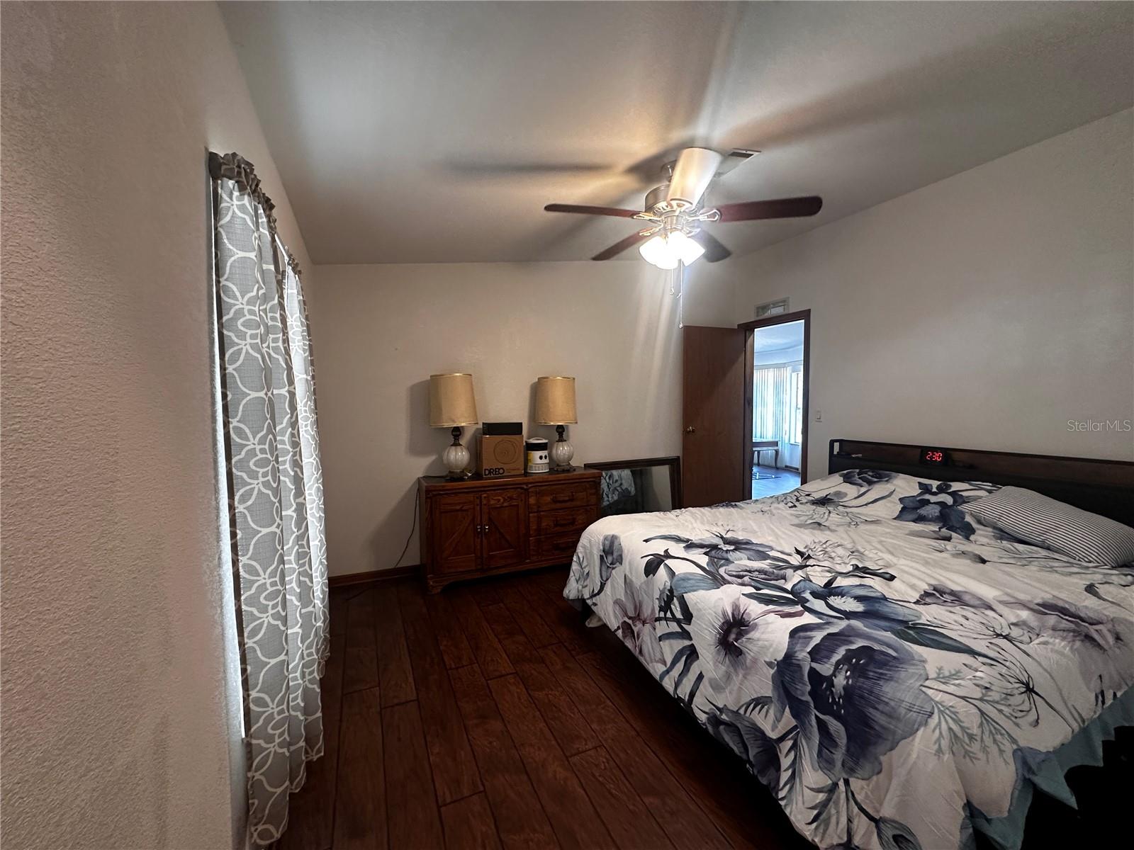 LAKE TROPICANA RANCHETTES - Residential