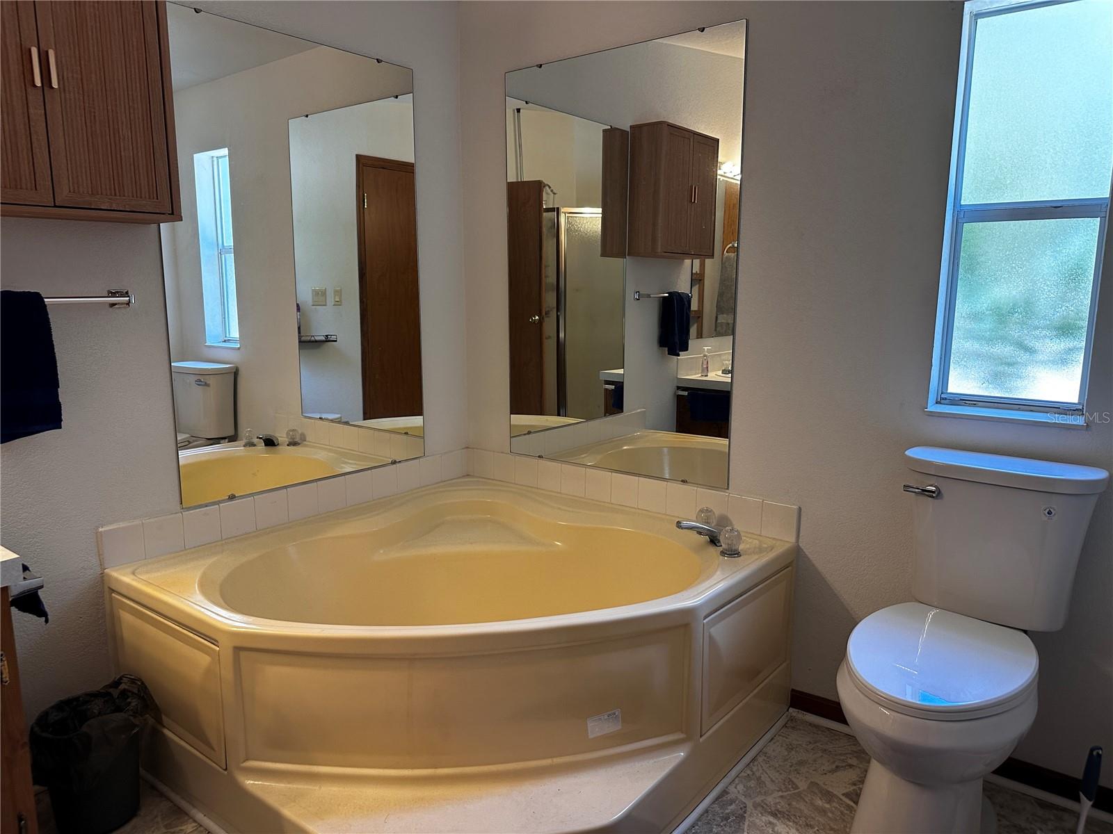 LAKE TROPICANA RANCHETTES - Residential