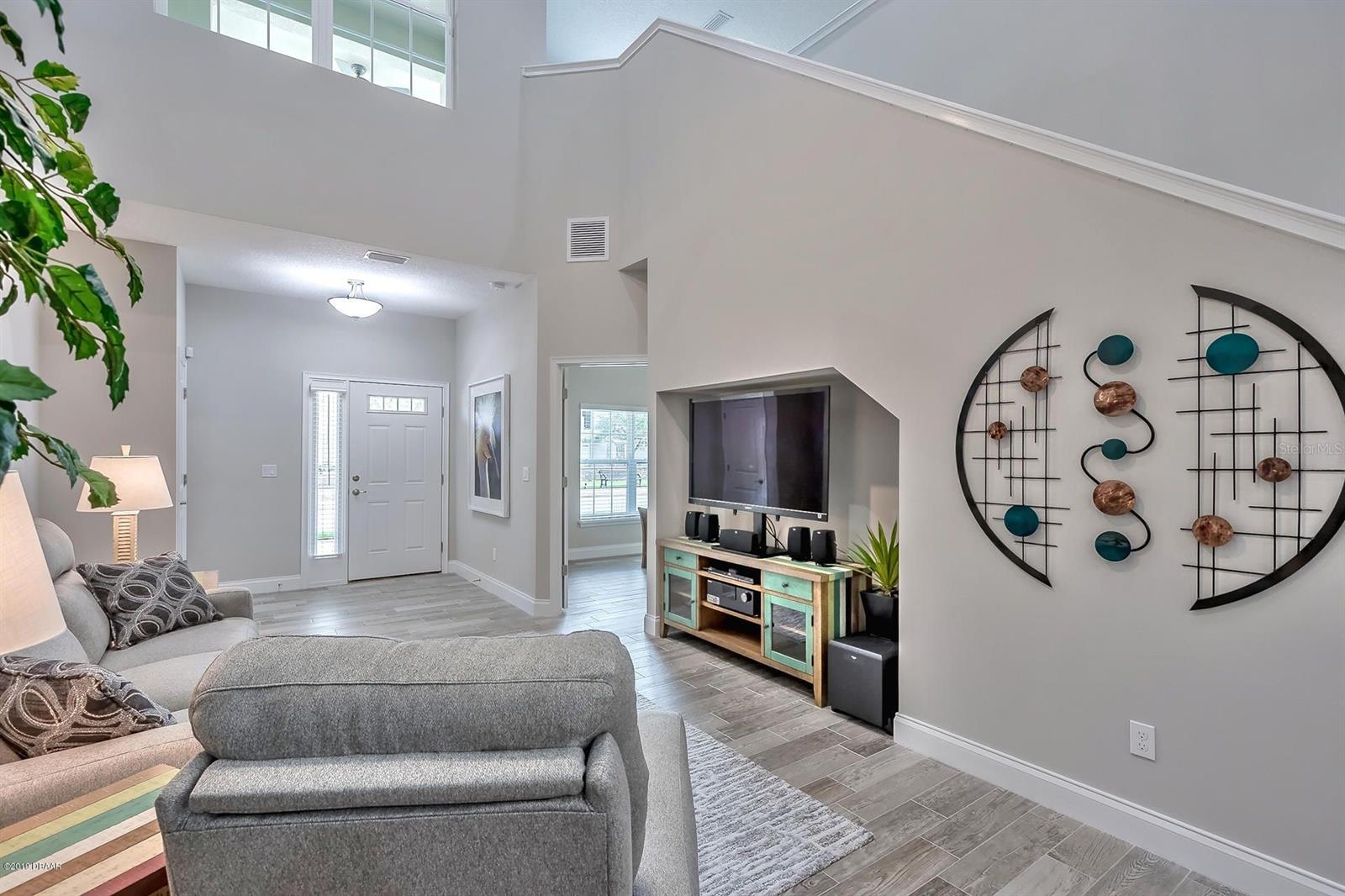 Venetian Bay Ph 1B Un 1 #H - Residential