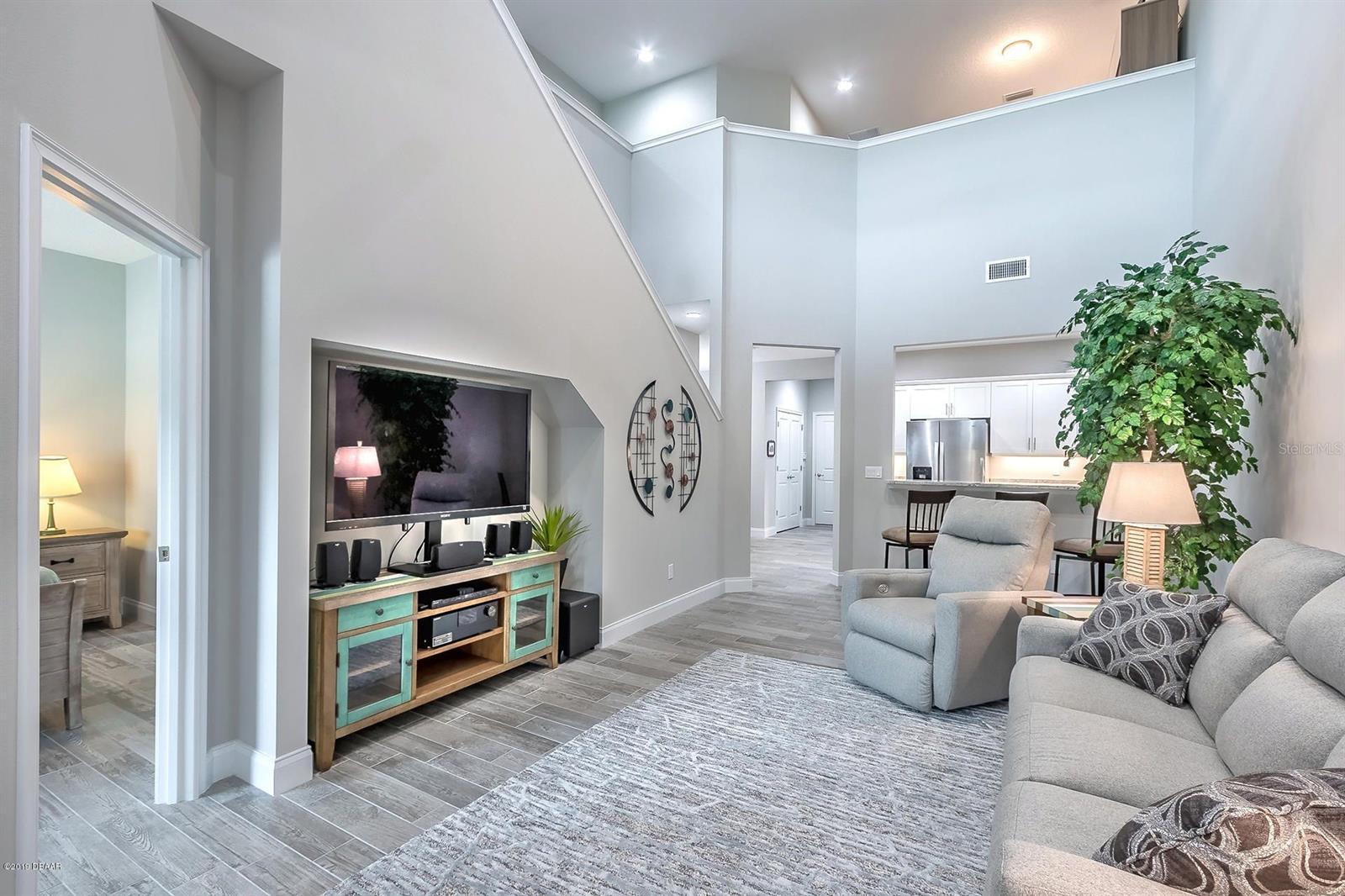 Venetian Bay Ph 1B Un 1 #H - Residential