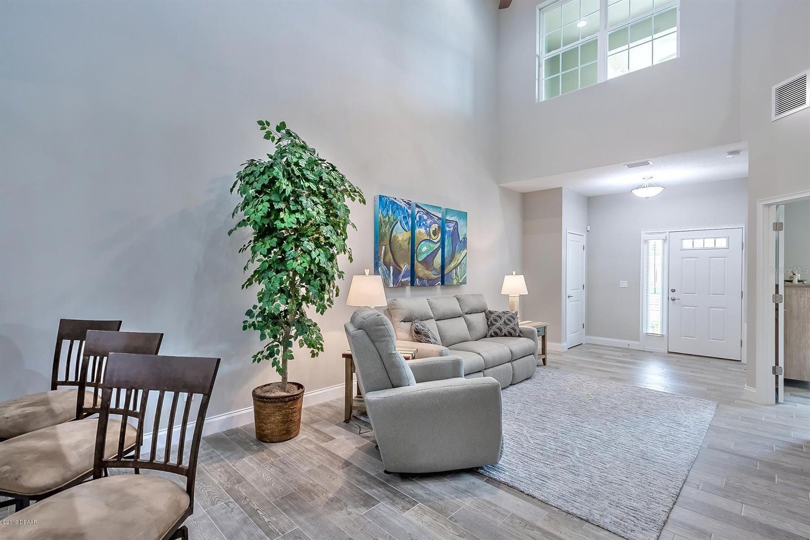 Venetian Bay Ph 1B Un 1 #H - Residential