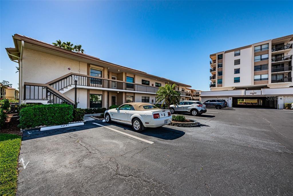6210 SUN BOULEVARD 202