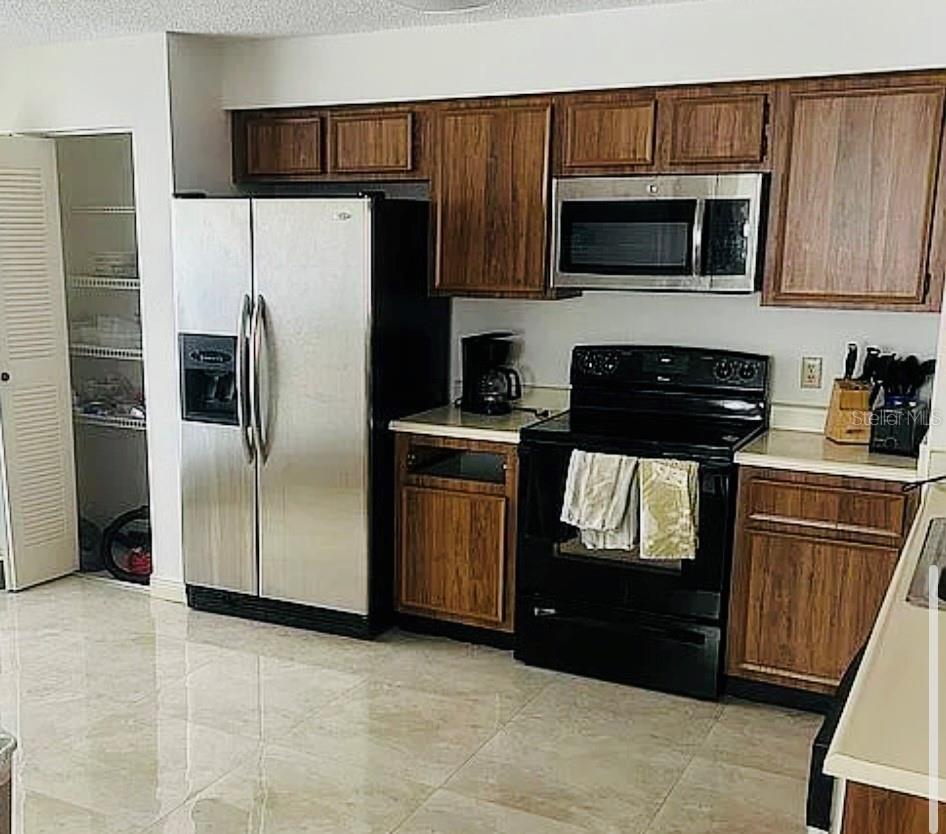 SHEFFIELD VILLAGE PH II AT BAYSIDE MEADOWS - Residential