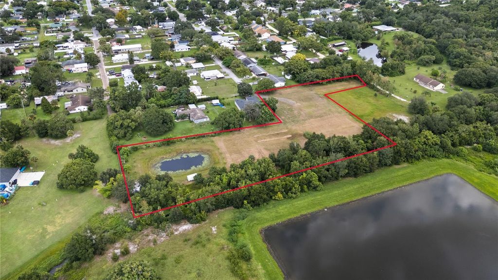 Photo of 1819 Kentucky Avenue, Saint Cloud, FL 34769 (MLS # S5134879)