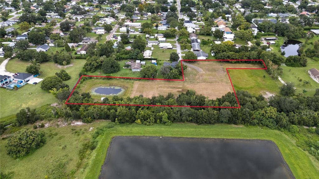 Photo of 1819 Kentucky Avenue, Saint Cloud, FL 34769 (MLS # S5134879)