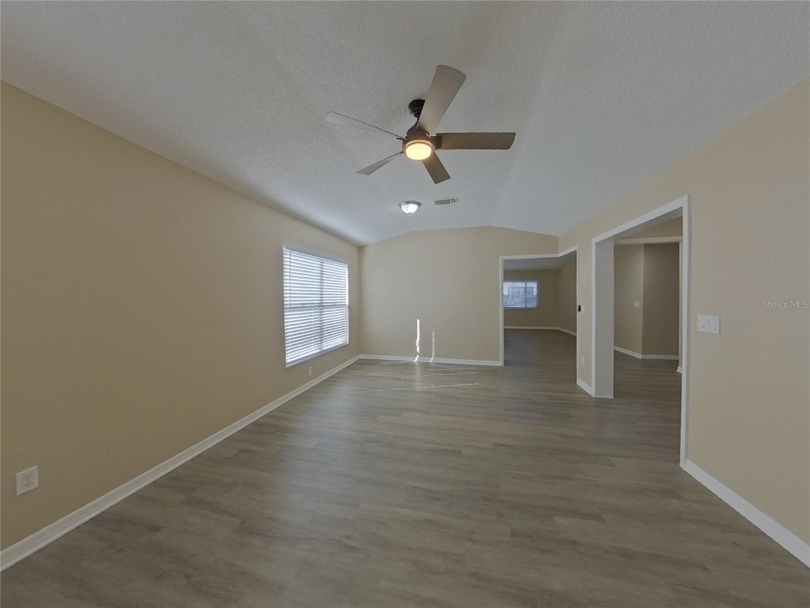 ALAFAYA WOODS PH 21 - Residential Lease