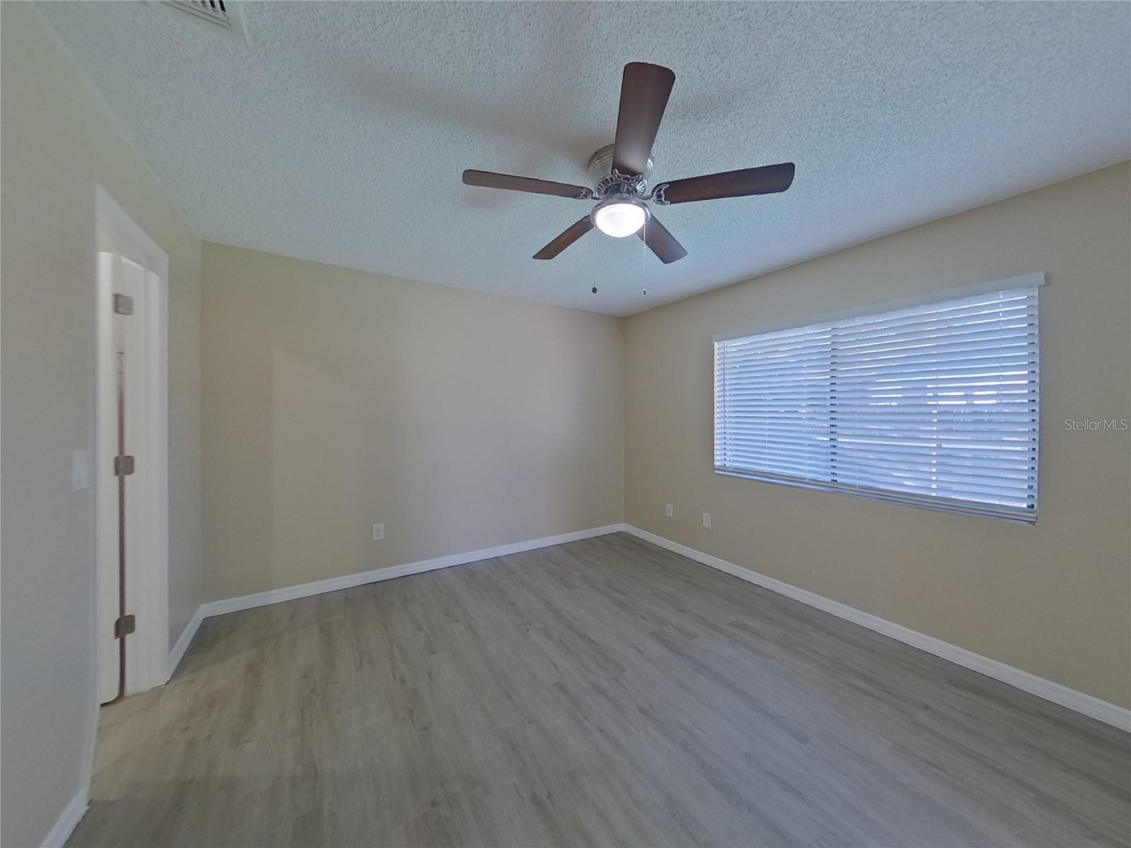 ALAFAYA WOODS PH 21 - Residential Lease