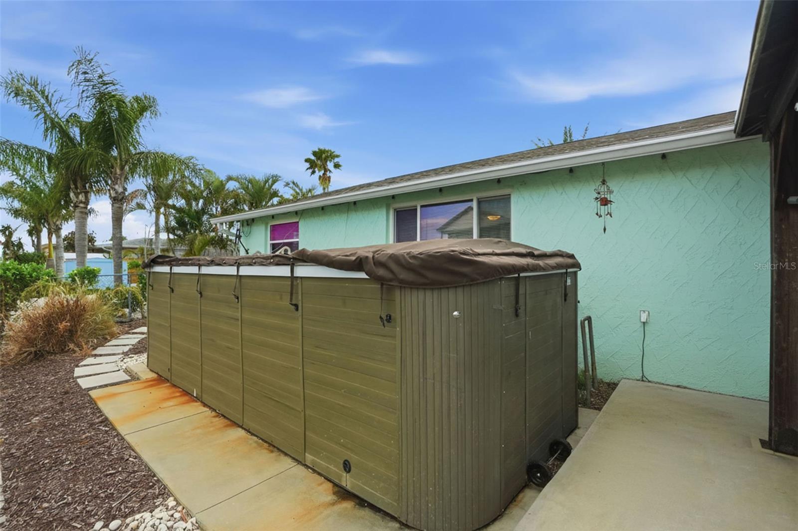 HUDSON BEACH ESTATES - Residential