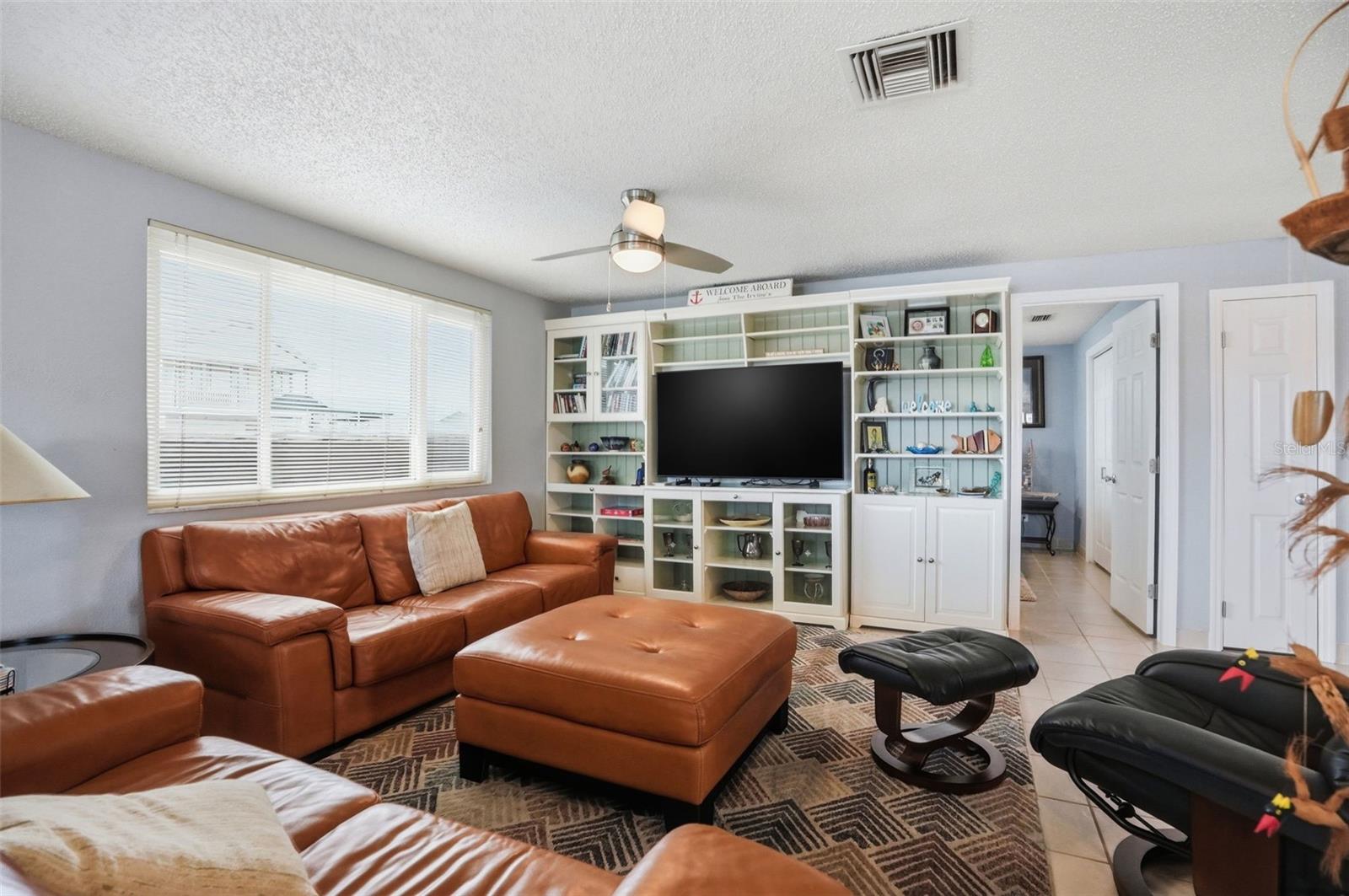HUDSON BEACH ESTATES - Residential