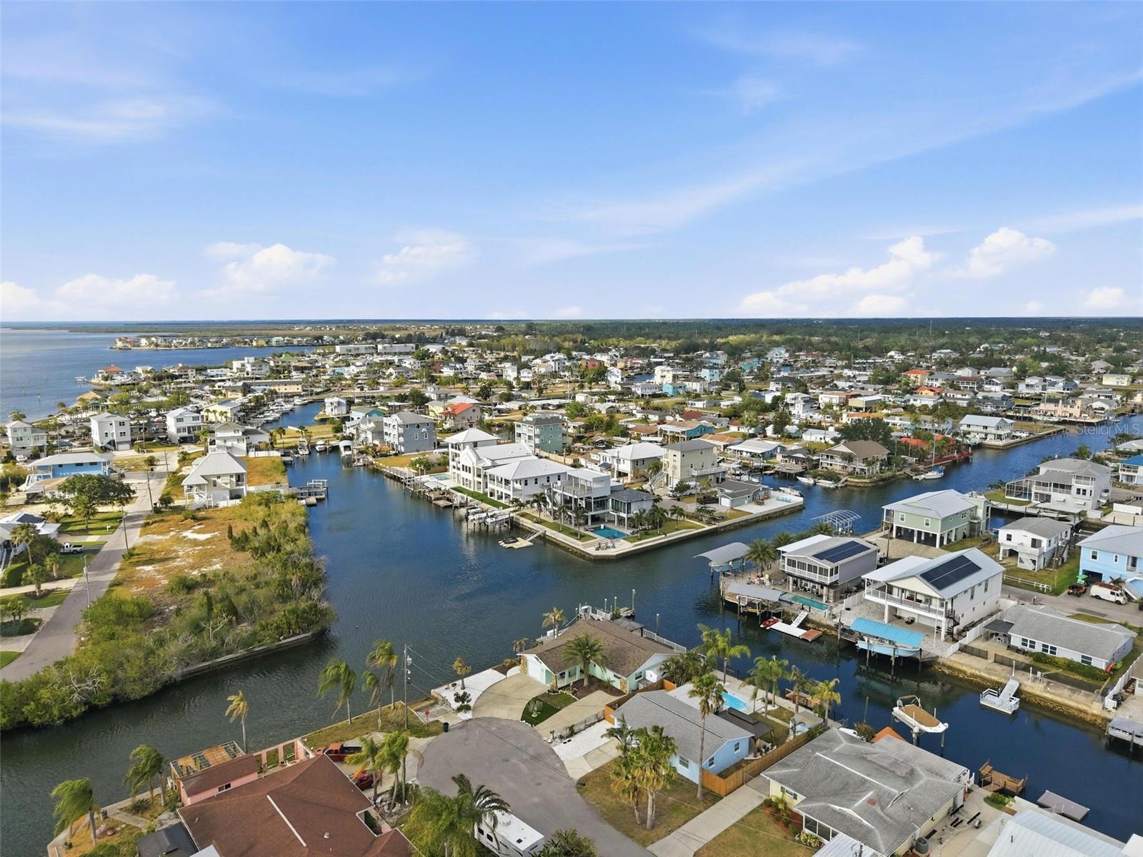 HUDSON BEACH ESTATES - Residential