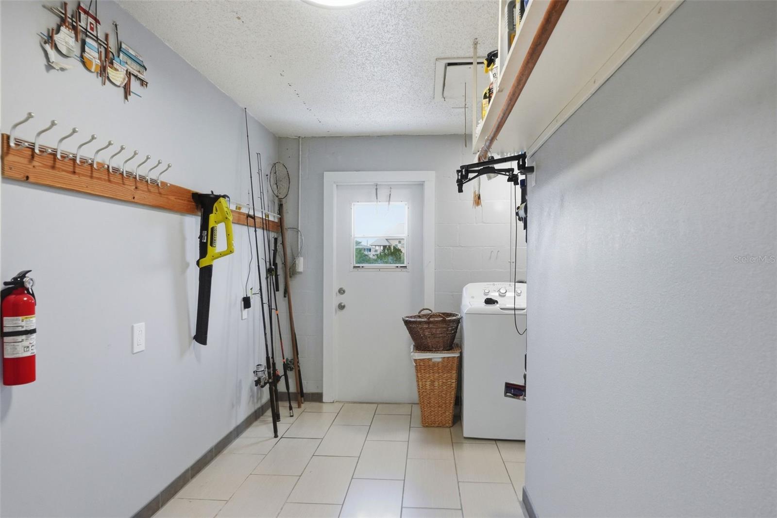 HUDSON BEACH ESTATES - Residential