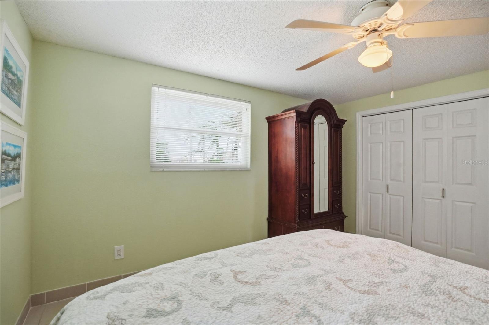 HUDSON BEACH ESTATES - Residential