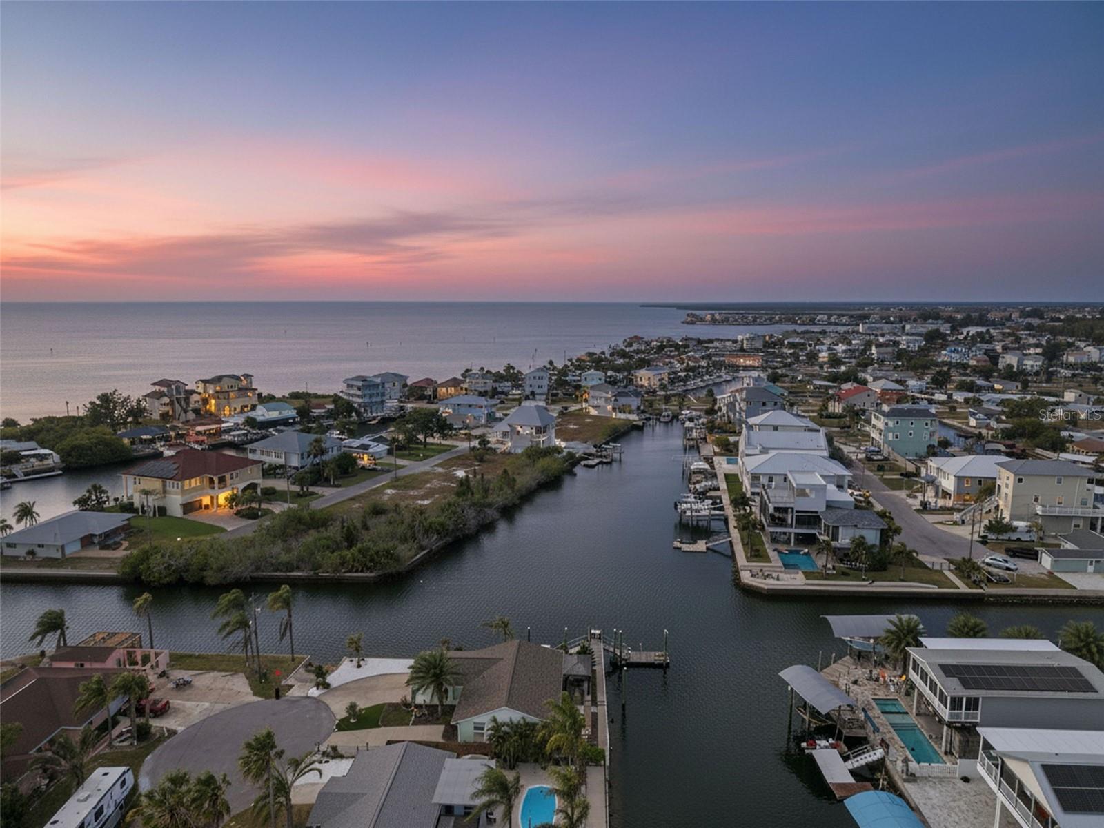 HUDSON BEACH ESTATES - Residential