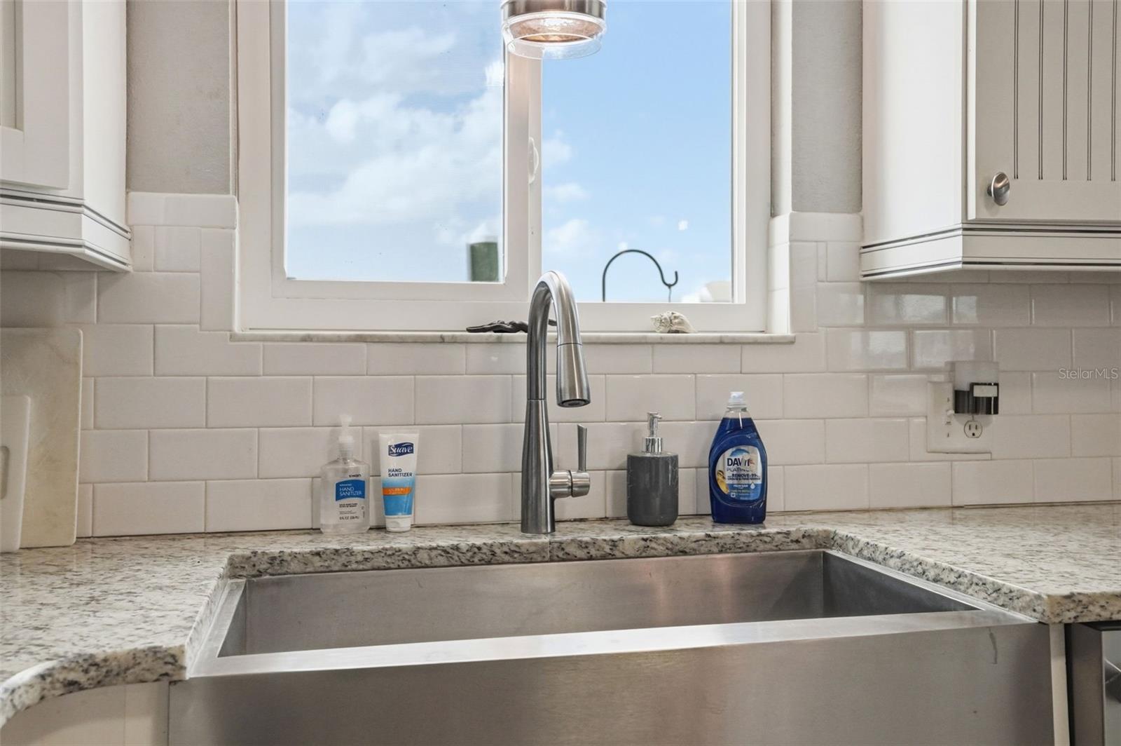 HUDSON BEACH ESTATES - Residential