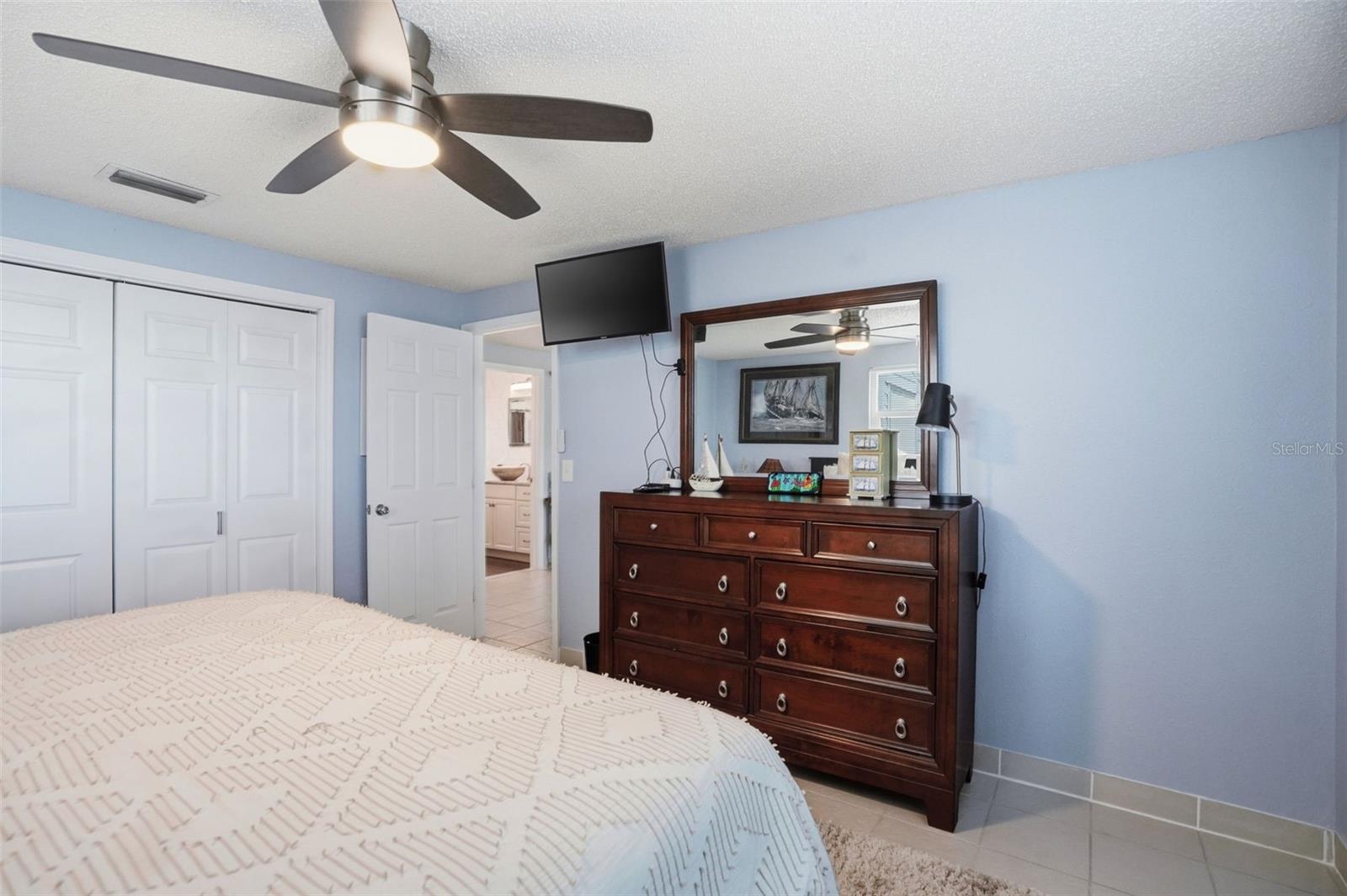 HUDSON BEACH ESTATES - Residential