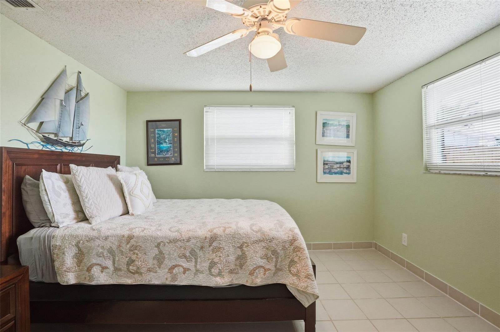 HUDSON BEACH ESTATES - Residential