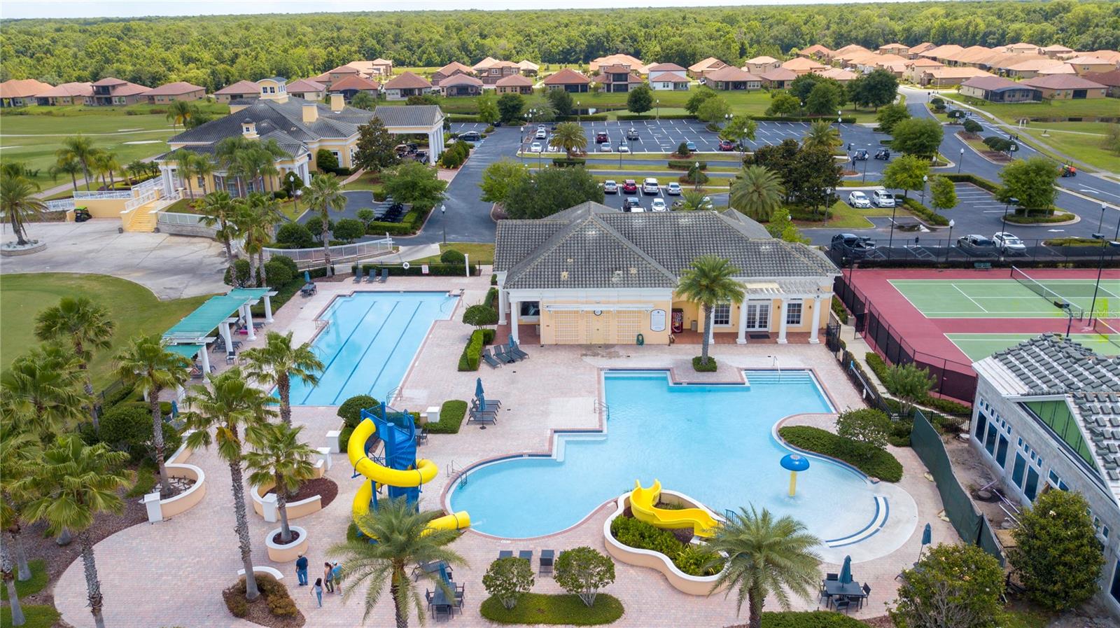 ROSEMONT WOODS - Residential Lease