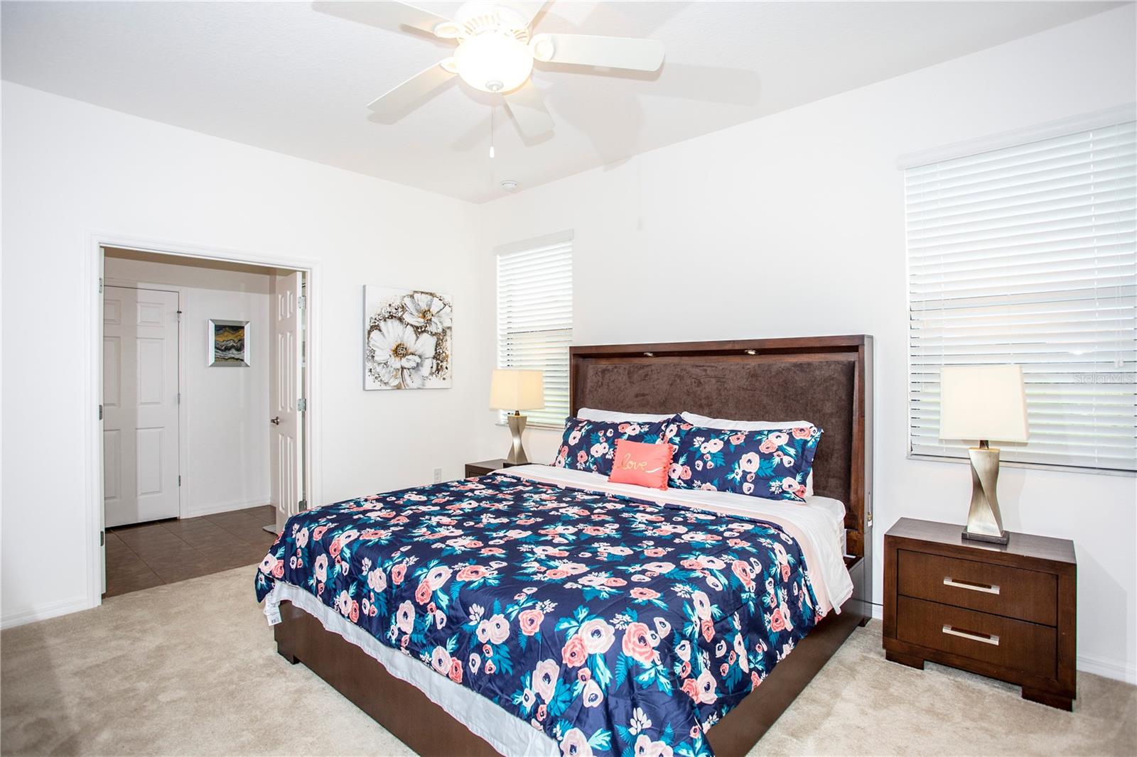 ROSEMONT WOODS - Residential Lease