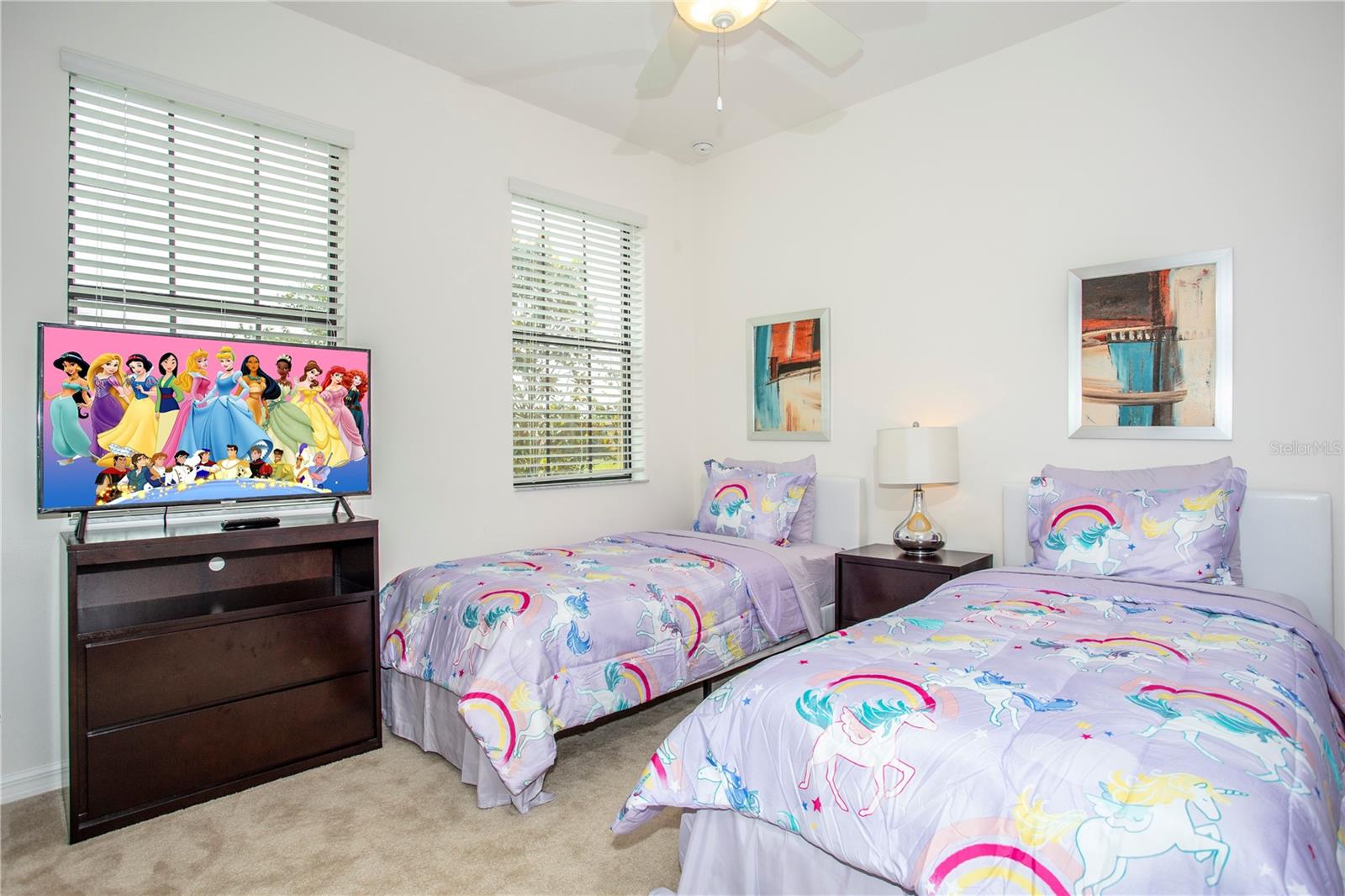 ROSEMONT WOODS - Residential Lease