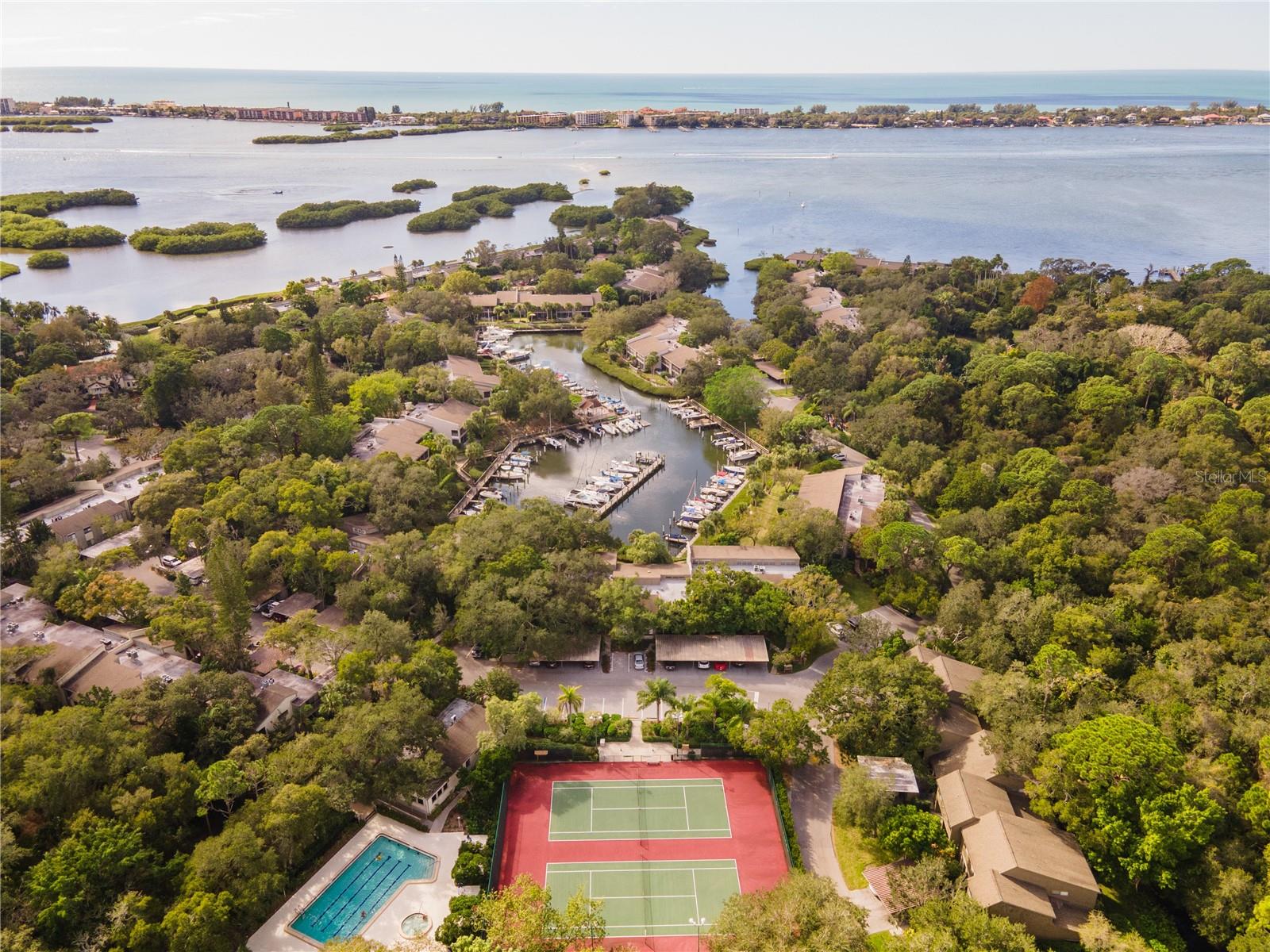 PELICAN COVE I - Residential